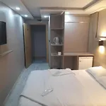 فندق Moon اسطنبول