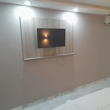 Ξενοδοχείο Moon Suit Hotel 2*