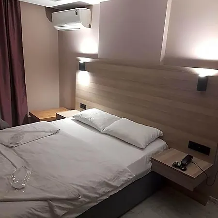 Moon 2* Isztambul