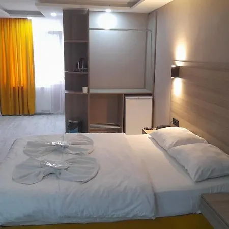 Moon şirinevler 2* İstanbul