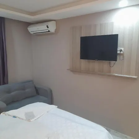 Moon şirinevler Otel 2*