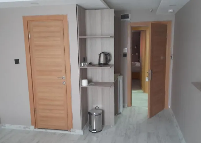 Hotel Moon Istanboel